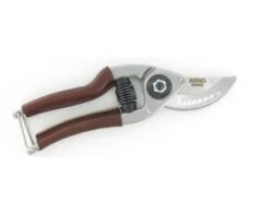 20 Cm Garden Shears - Leather Covering Branches